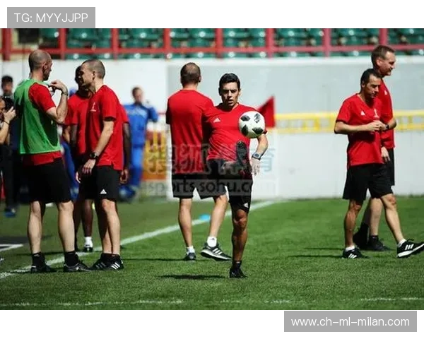 世界杯裁判团队开展专项培训全面提升比赛判罚精确度水平 世界杯裁判团队开展专项培训全面提升比赛判罚精确度水平