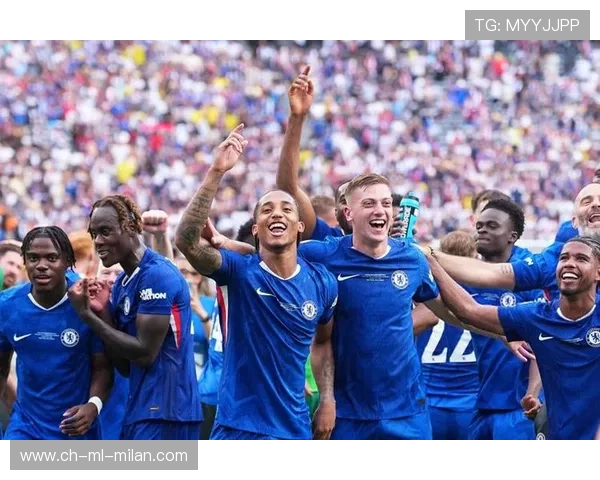 切尔西再伤!拉维亚无缘欧冠生死战——伤病困境中的战术调整与未来展望 切尔西再伤!拉维亚无缘欧冠生死战——伤病困境中的战术调整与未来展望