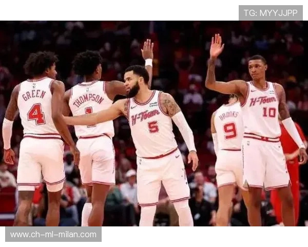 火箭三分爆表,引领篮球新时代的绝杀神器 火箭三分爆表,引领篮球新时代的绝杀神器