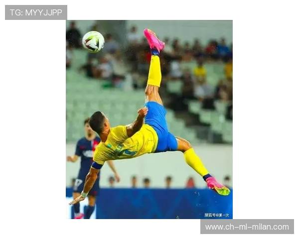 C 罗最新倒钩训练视频疯传!全网震呼:40 岁更强? C 罗最新倒钩训练视频疯传!全网震呼:40 岁更强?