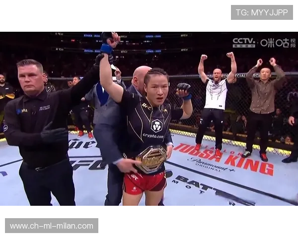 UFC 女选手三秒完成裸绞