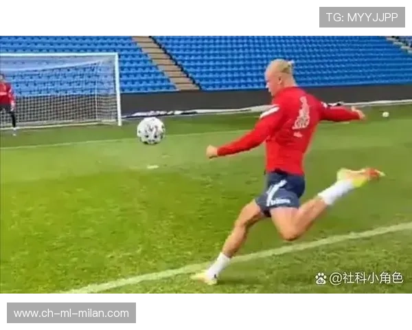 曼城反击只用三脚传球,哈兰德单刀冷静斩杀 曼城反击只用三脚传球,哈兰德单刀冷静斩杀