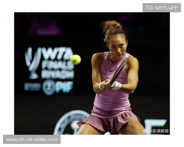 网球高手掌控节奏如同舞者