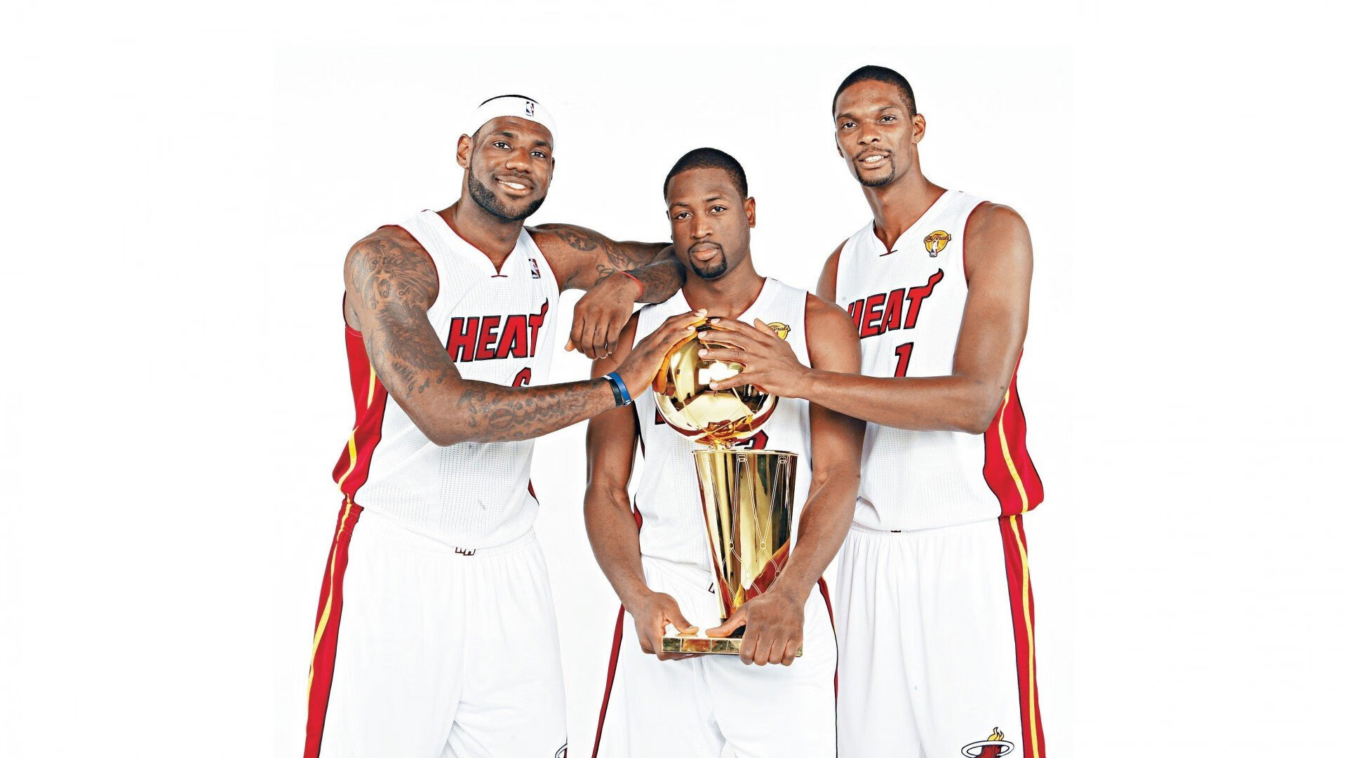 体育版权市场重组:流媒体巨头斥巨资拿下NBA转播权。,体育赛事版权如何保护